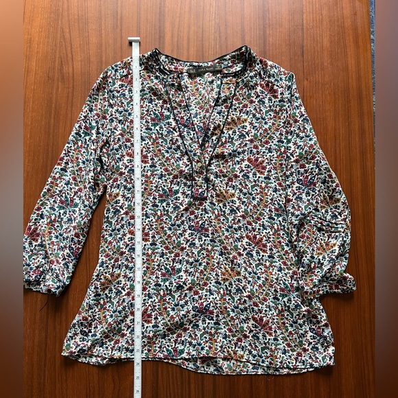 Women’s Zara printed blouse size XS in EUC. - Picture 4 of 7